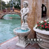 HP176玻璃鋼人物噴泉雕塑 戶外噴泉花盆設(shè)計(jì) 花盆價(jià)格