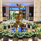 玻璃鋼錦鯉魚群雕塑裝飾江蘇企業(yè)大堂空間