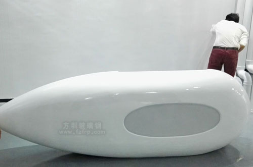 個性玻璃鋼前臺給你帶來不一樣的裝飾風(fēng)格