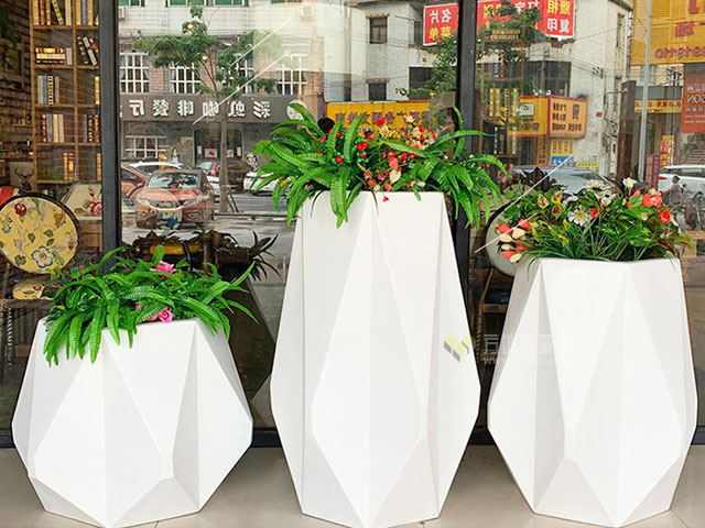 創(chuàng)意玻璃鋼折紙花盆組合