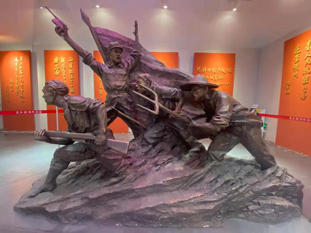 玻璃鋼戰(zhàn)士英雄人物雕塑