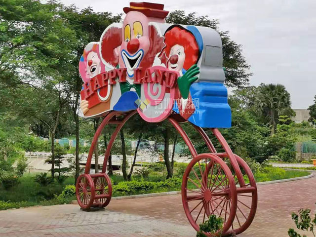 玻璃鋼小丑門頭雕塑出口裝飾贊比亞主題公園