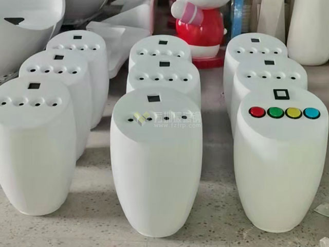 深圳玻璃鋼搶答臺模型互動設(shè)備外殼