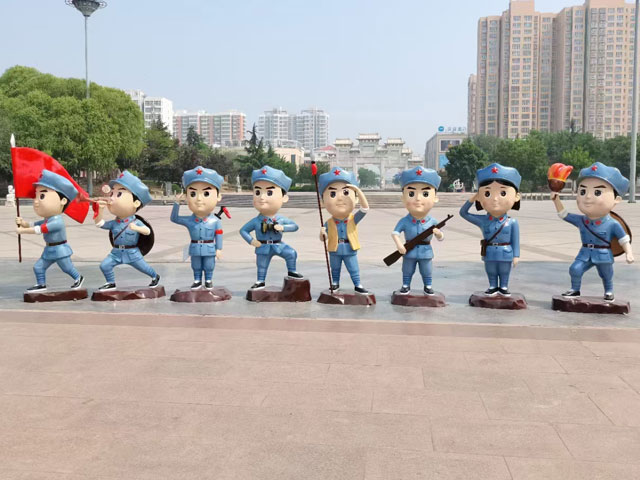 革命薪火相傳小紅軍雕塑