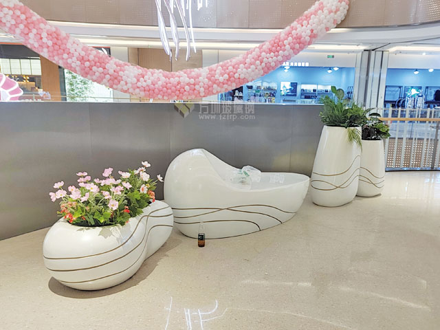 玻璃鋼花盆座椅組合美陳空間裝飾龍崗購物中心