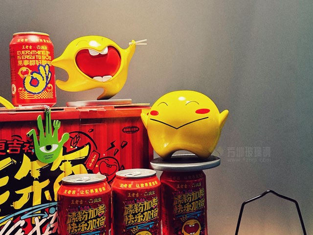 玻璃鋼創(chuàng)意IP雕塑形象亮相深圳食品創(chuàng)新展