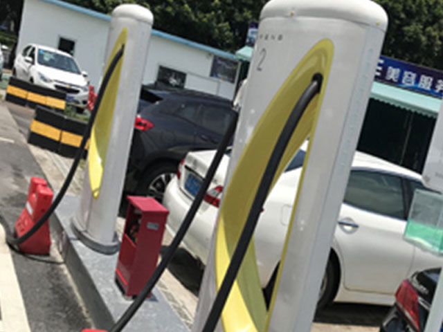 玻璃鋼充電樁外殼輕盈堅(jiān)固安全防護(hù)升級