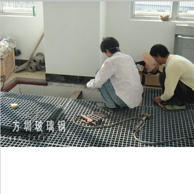 中鐵一局玻璃鋼格柵施工現(xiàn)場