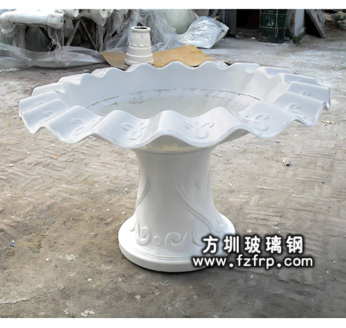 HP133藝術(shù)效果濃郁的歐式玻璃鋼景觀花盆
