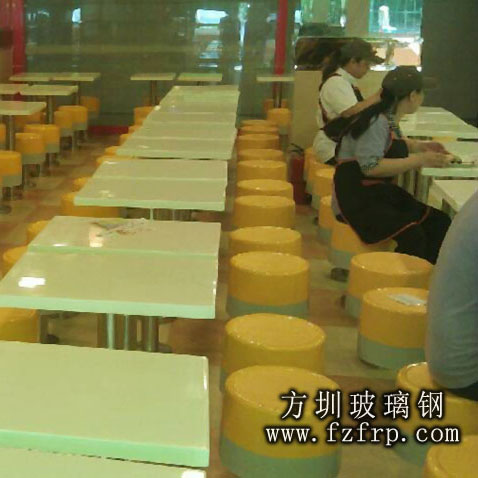 仿大理石餐桌椅生產(chǎn)廠家