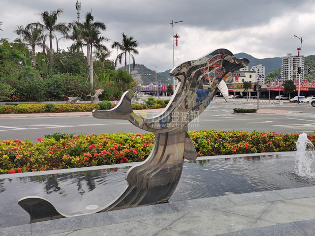 小區(qū)不銹鋼水景雕塑