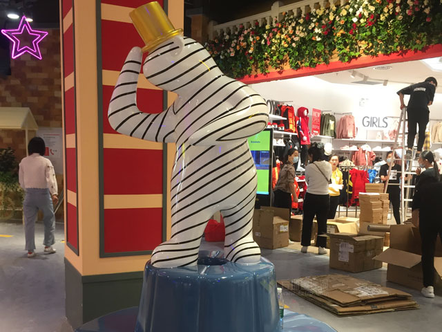 玻璃鋼雕塑定制廠家